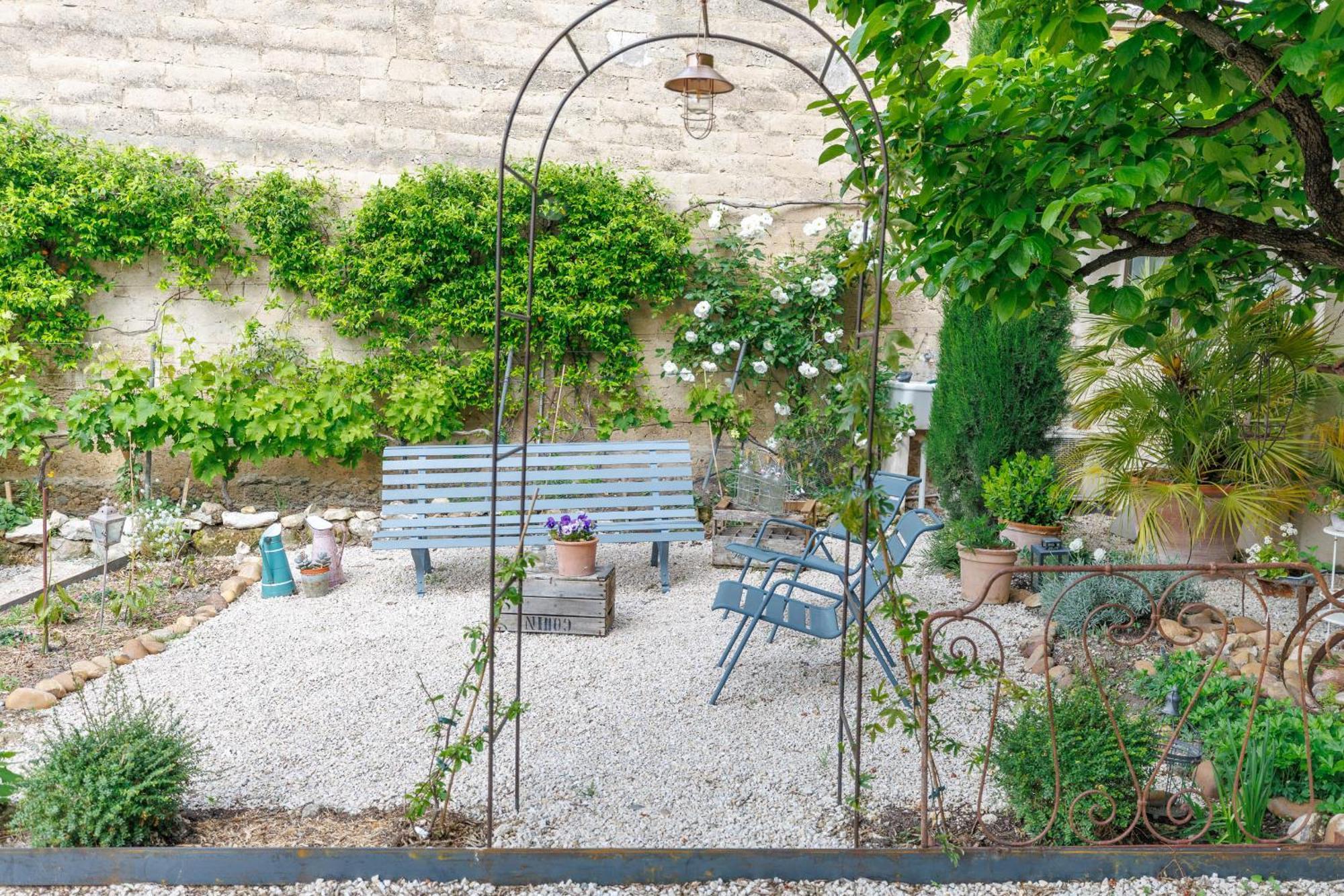 L'Oréliane en Provence Bien être Châteauneuf-de-Gadagne Esterno foto